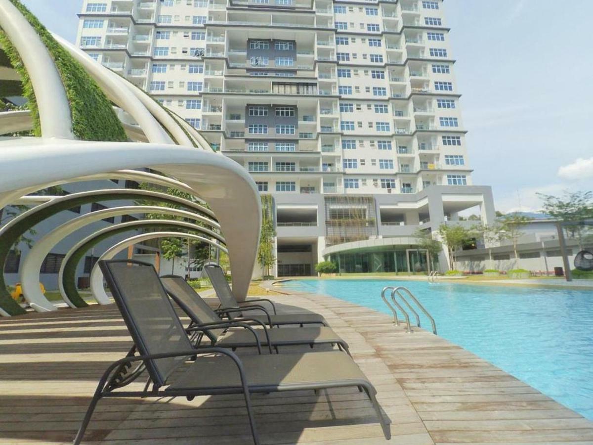 Puchong Skypod Residence, 1-5 Pax Cozy Unit, Walking Distance To Ioi Mall, 10Min Drive To Sunway Esterno foto